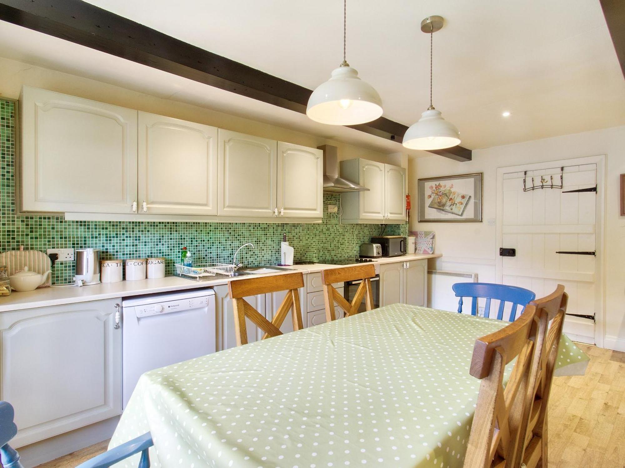 Вилла Carriage House - E5119 West Burton Экстерьер фото